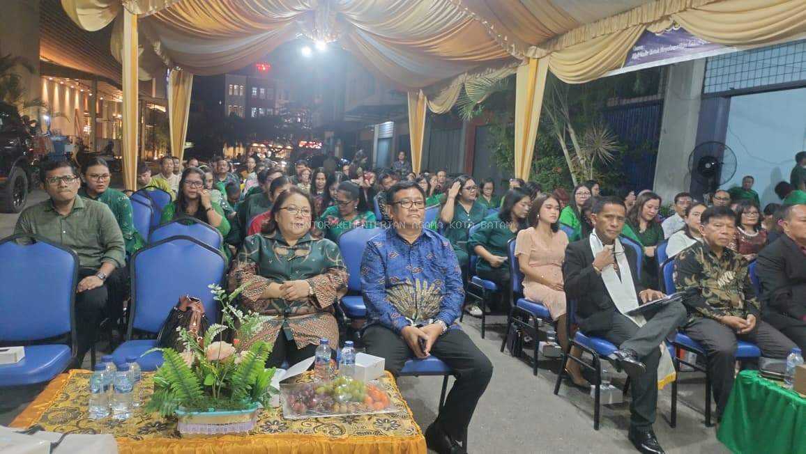 Natal Diaspora Gemindo: Saat Keluarga dan Iman Dipersatukan dalam Sukacita