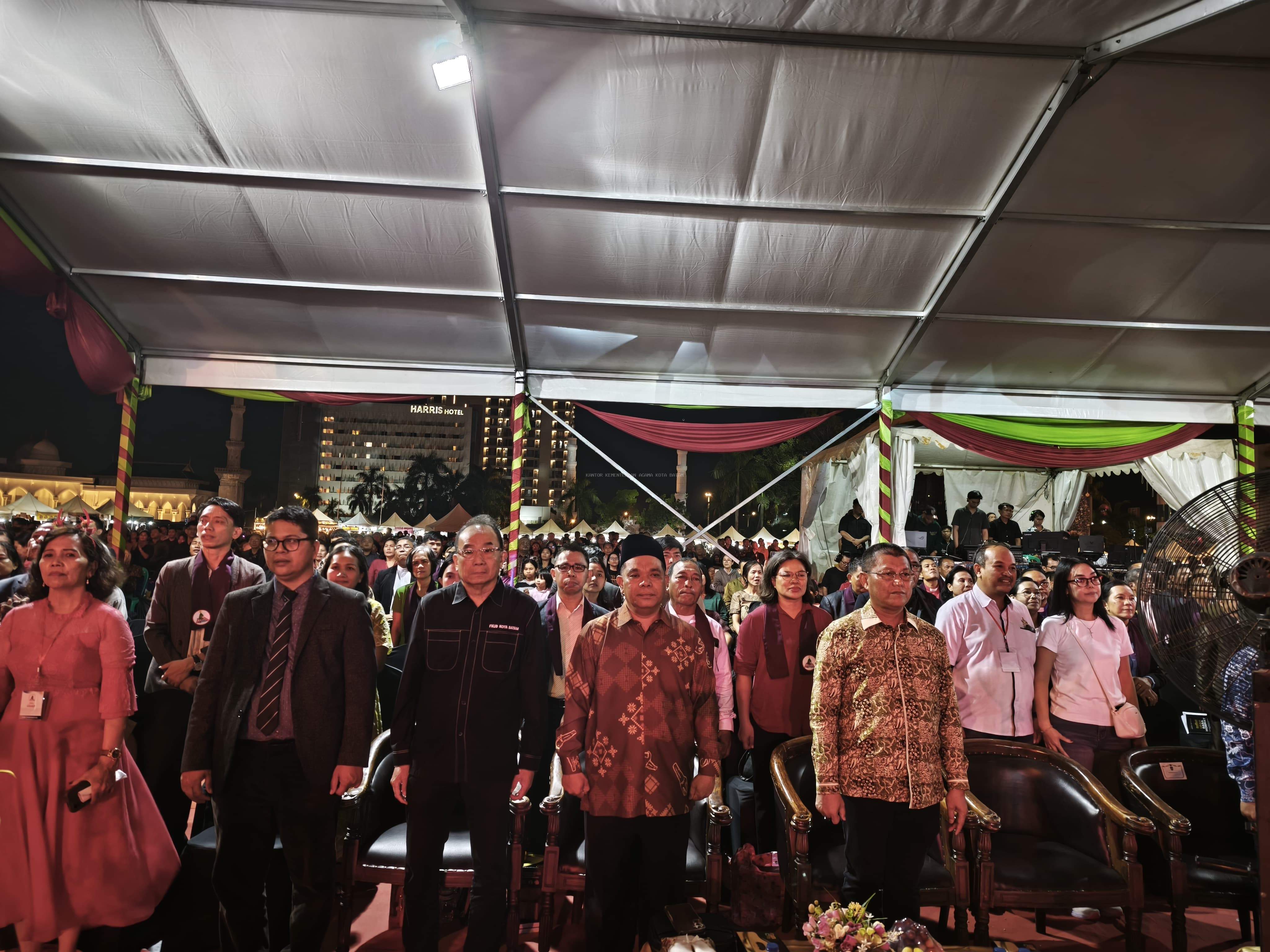 Lautan Iman di Engku Putri: Natal Oikumene Batam Jadi Simbol Kuatnya Kerukunan