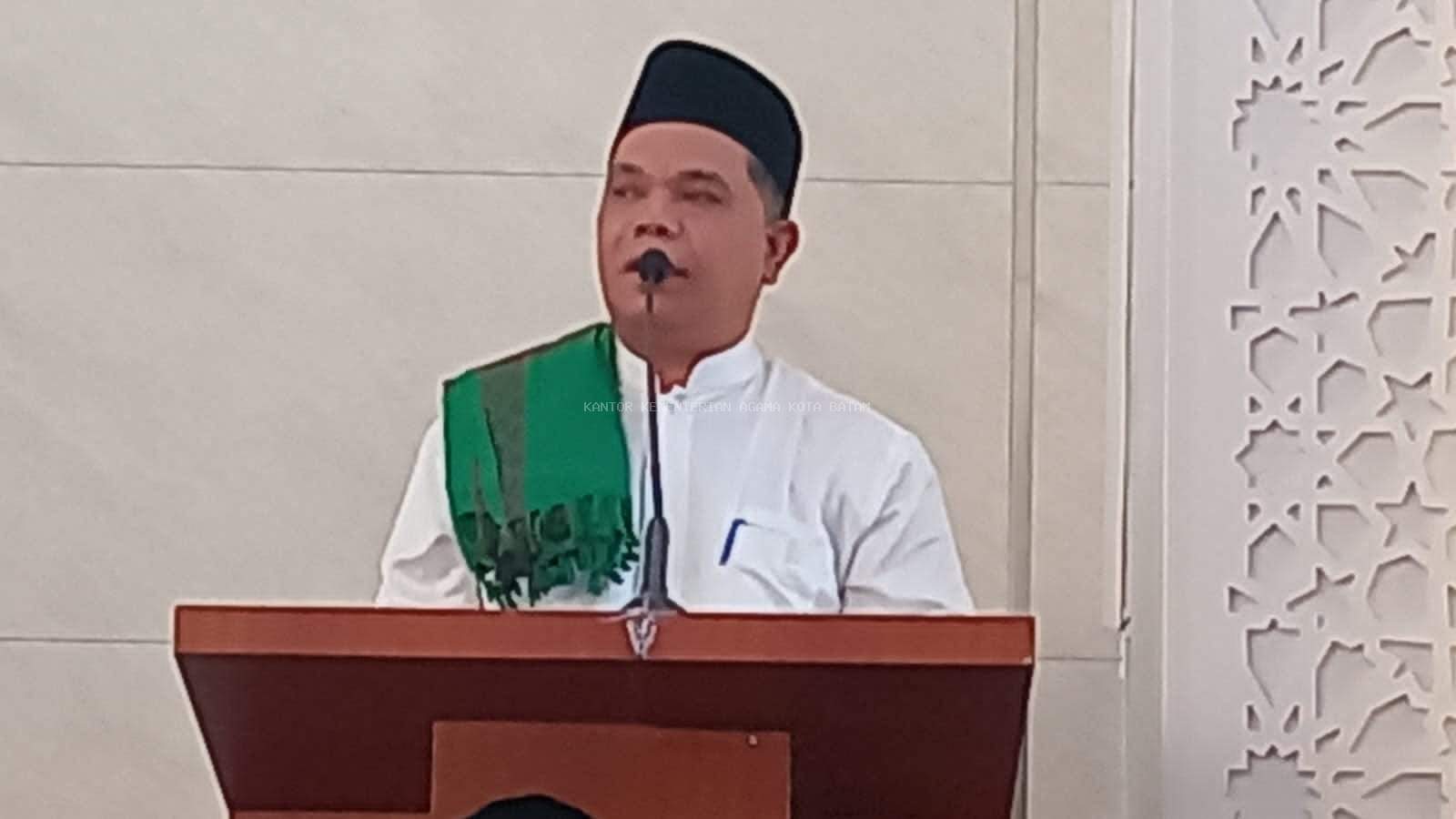 Awali 2026, Kepala Kemenag Batam Ajak Jamaah Masjid Habibie Muhasabah dan Momentum Hijrah