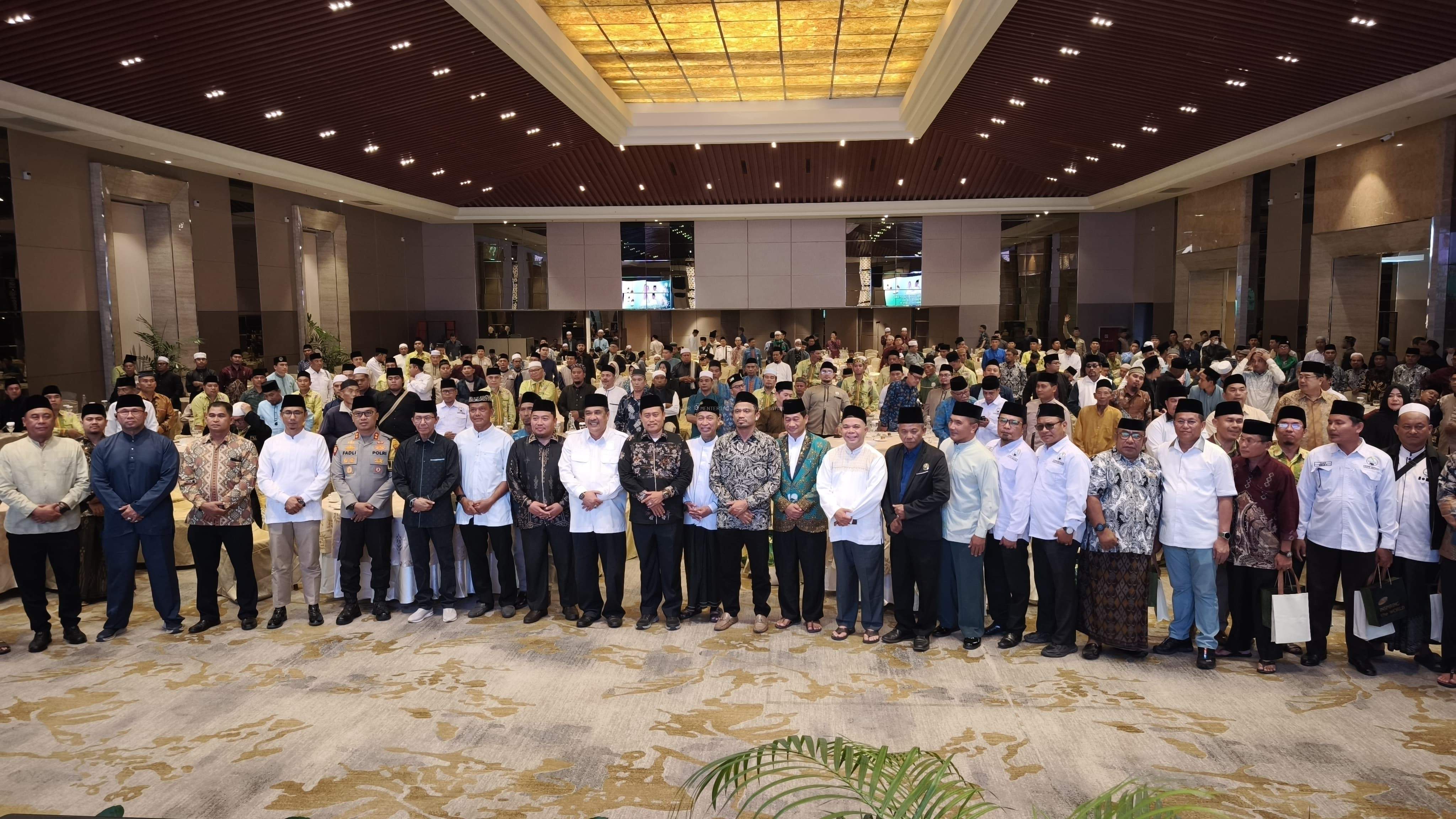 Amsakar Achmad Lepas Mubaligh Kota Batam Menjelang Ramadhan 1447 H