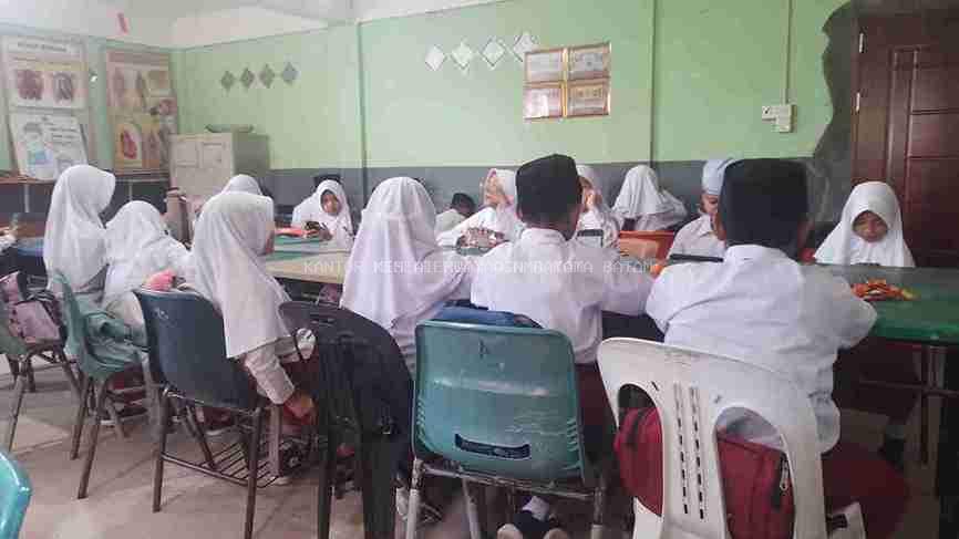 Padukan Metode Kertas dan Digital, Pelaksanaan UTS Semester Genap 2026 Berlangsung Tertib