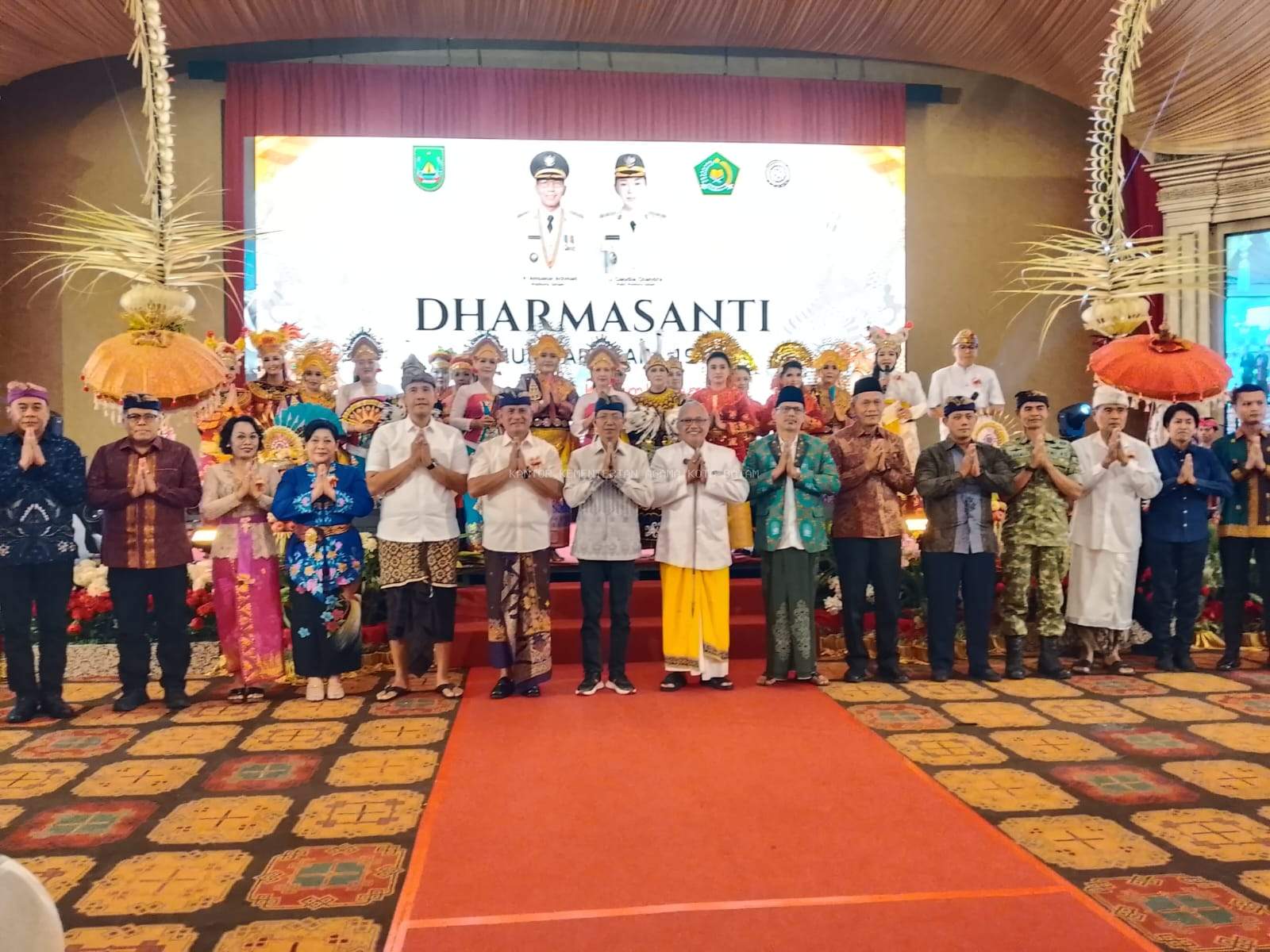 Harmoni dalam Kebinekaan: Kakanwil Kemenag Kepri Hadiri Dharma Santi Nyepi Kota Batam 2026