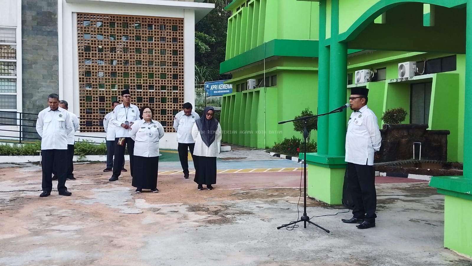 Sukseskan Penyelenggaraan Haji, Kasubbag TU Kemenag Batam Tekankan Kedisiplinan Administrasi dan Literasi Media