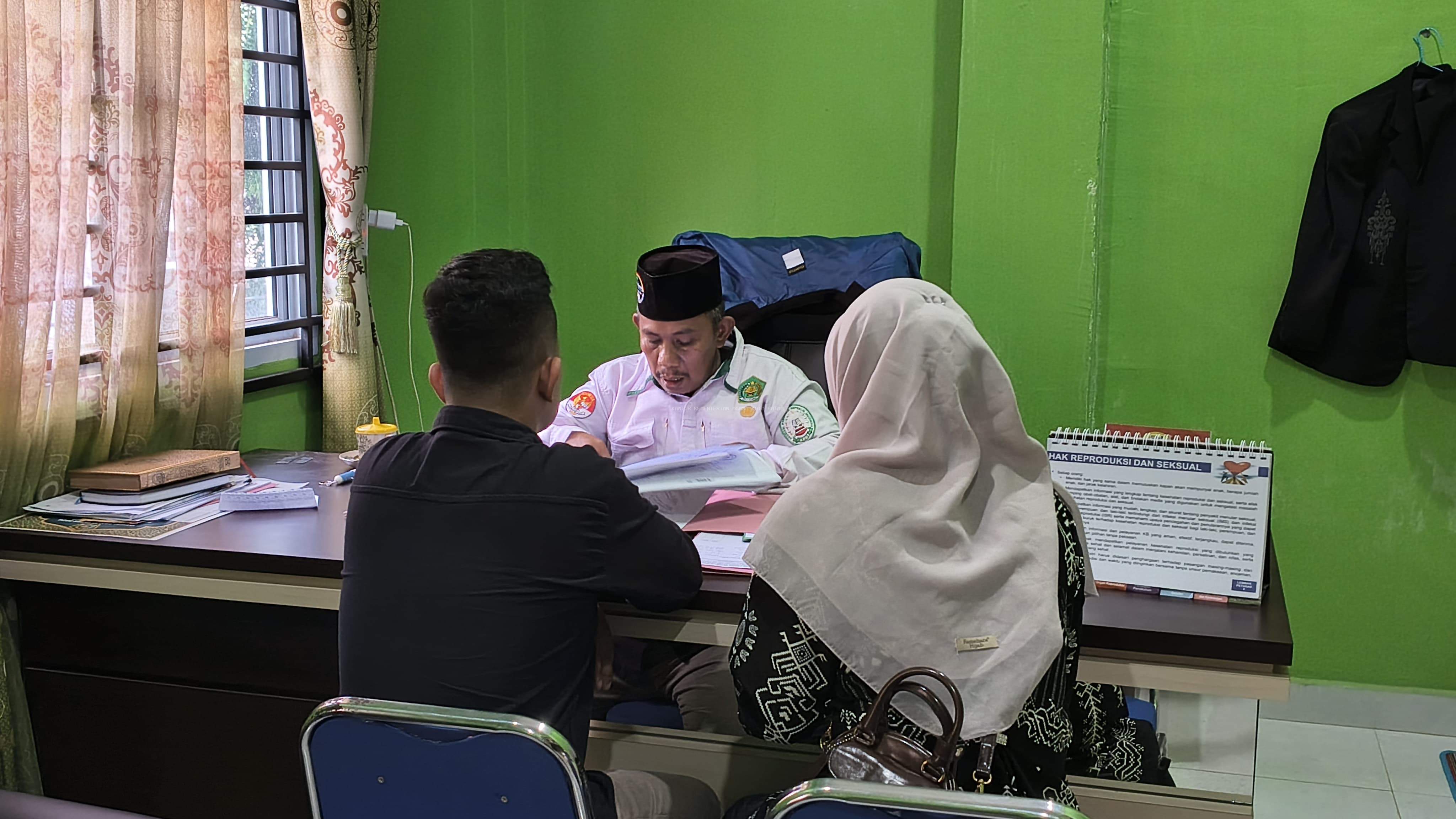 KUA Sekupang Batam Gelar Bimbingan Perkawinan untuk 17 Pasang Calon Pengantin