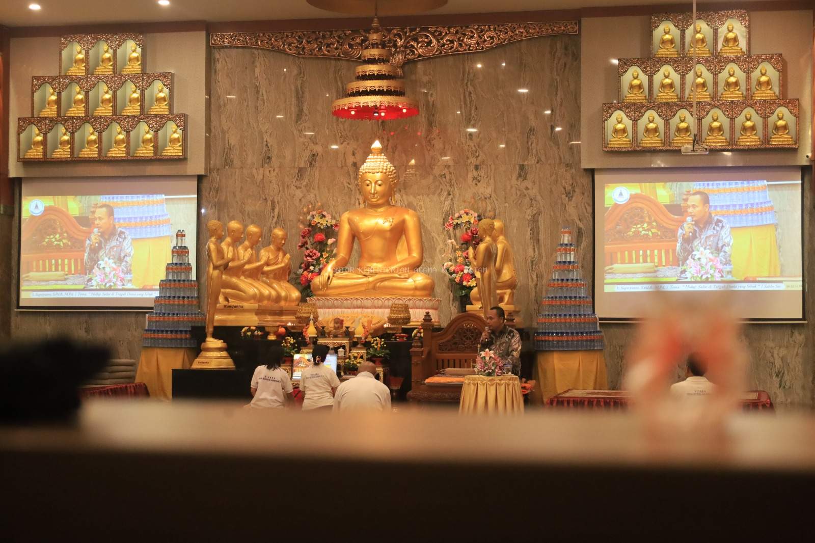 Penyelenggara Bimas Buddha Batam Ajak Umat Bangun Kesadaran Diri di Era Modern