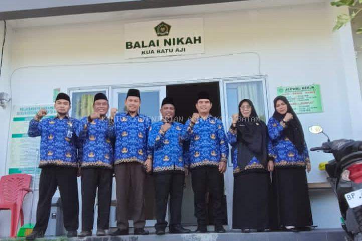 KUA Batu Aji Gelar Apel Harkitnas, Masnur Sampaikan Integritas dan Profesionalisme dalam Bekerja