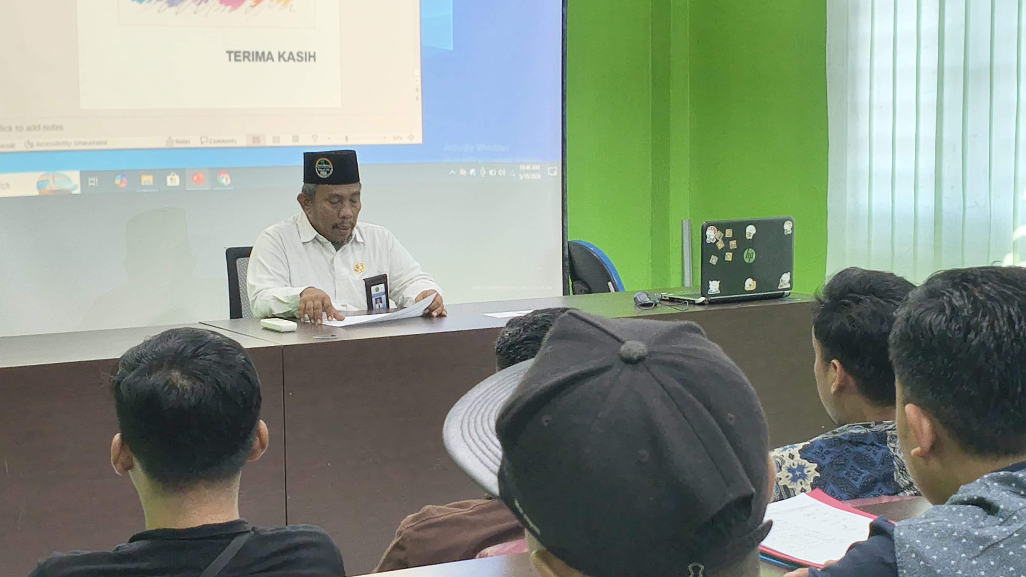 KUA Sekupang Perkua tPondasi Keluarga Bagi 16 Pasang Catin