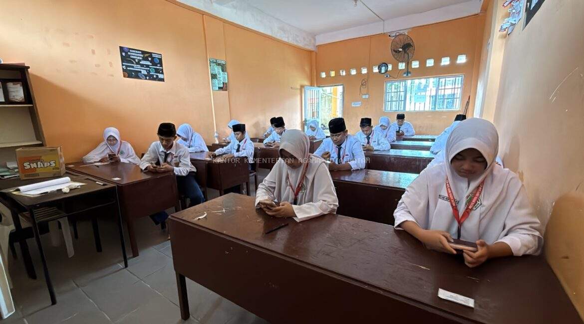 Pelaksanaan Penilaian Akhir Semester Genap MTs Hang Nadim Batam Tahun Pelajaran 2025/2026