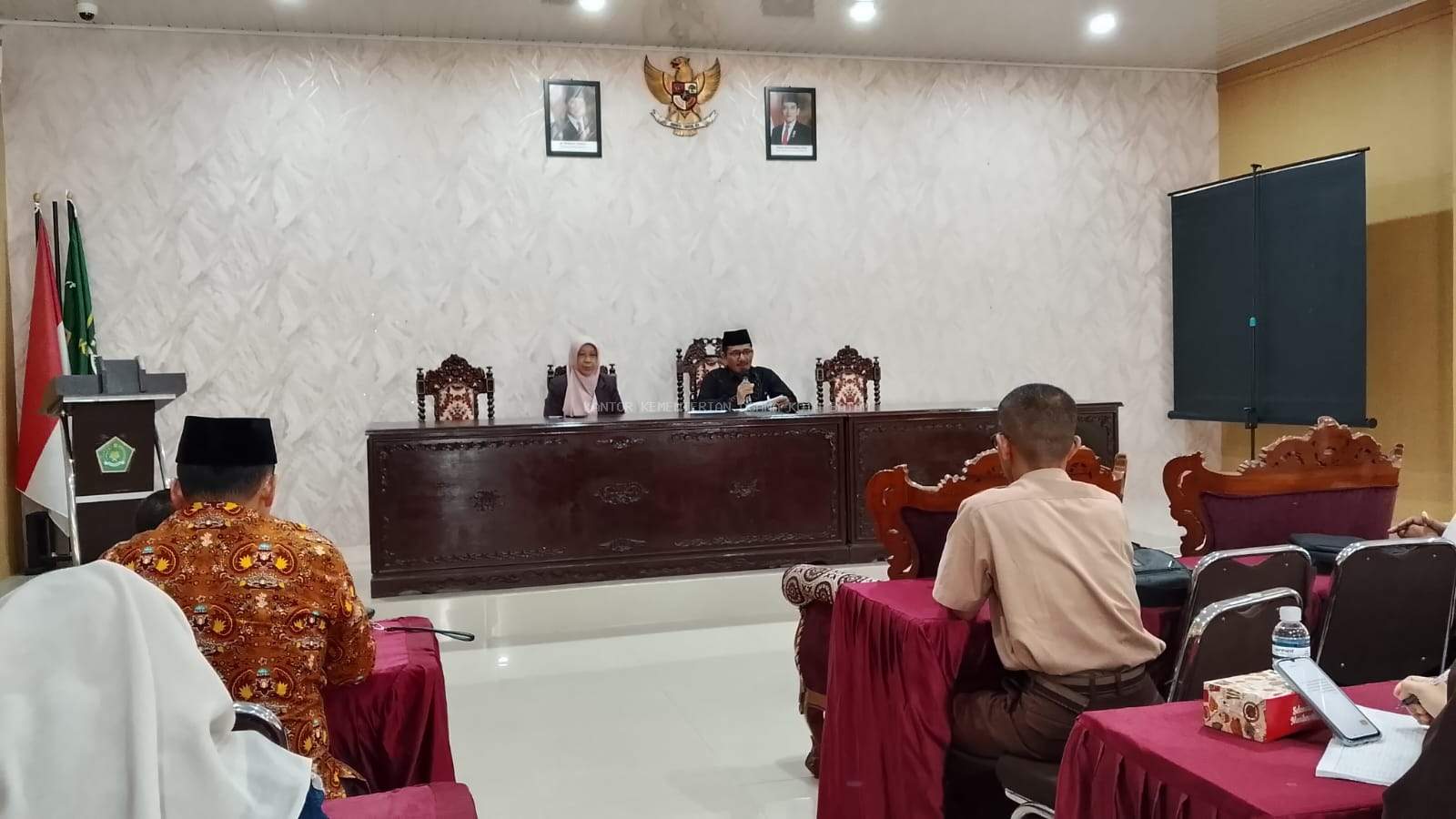 Kabid Pakis Kanwil Kemenag Kepri Gelar Evaluasi Program PAI dan Pembinaan Guru di Batam