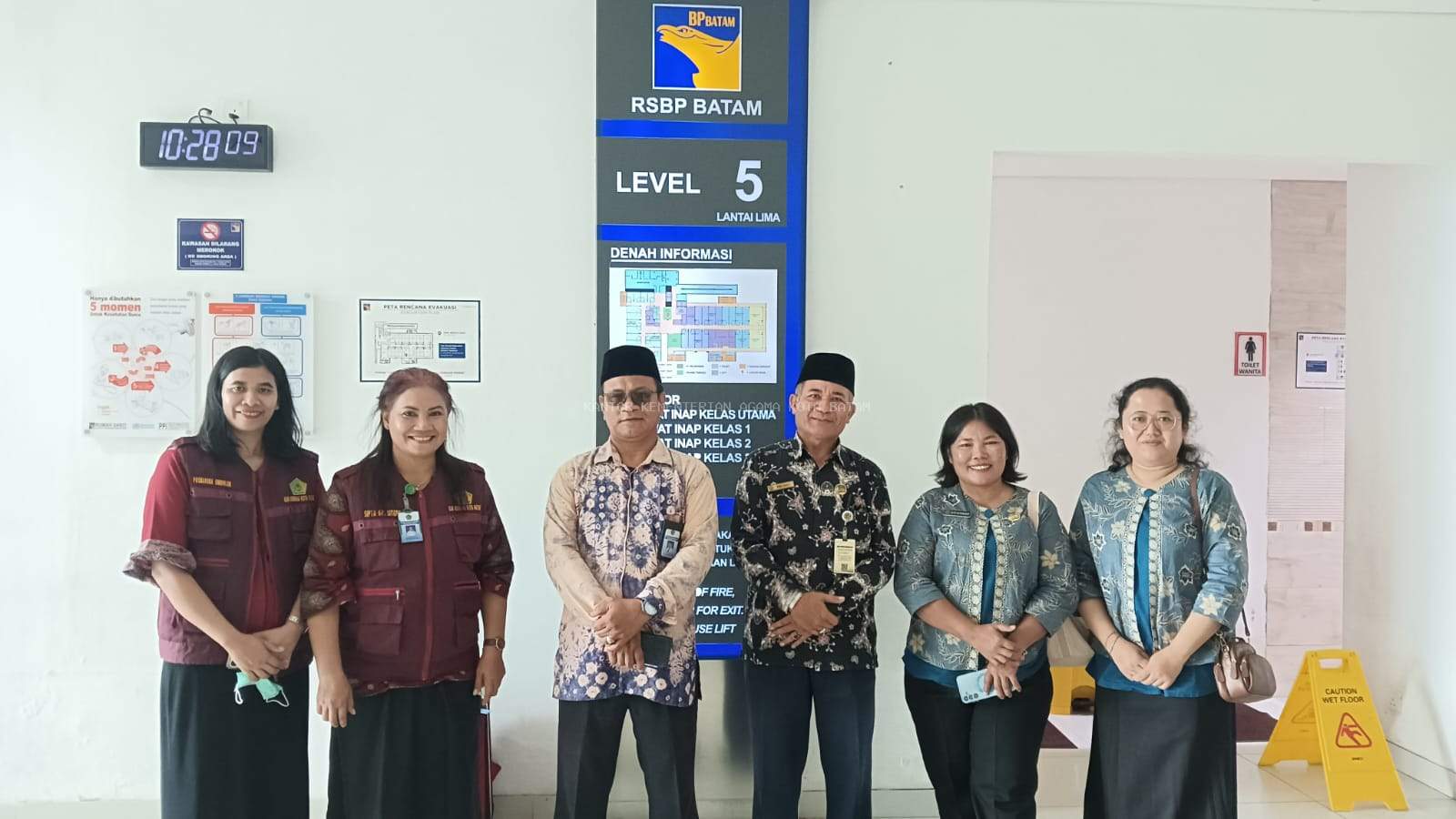 Kerukunan Nyata, Penyuluh Lintas Agama Kemenag Batam Hadir Berikan Penguatan di RS BP Batam