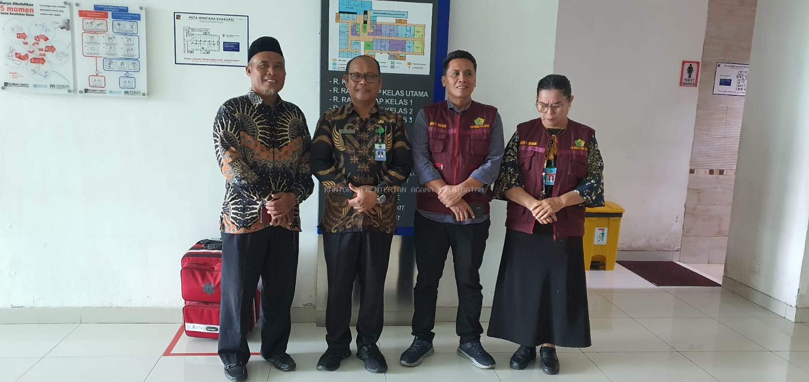 Kolaborasi Lintas Agama Hadirkan Kepedulian: Penyuluh Kemenag Kota Batam Berikan Penguatan Spiritual di RSBP
