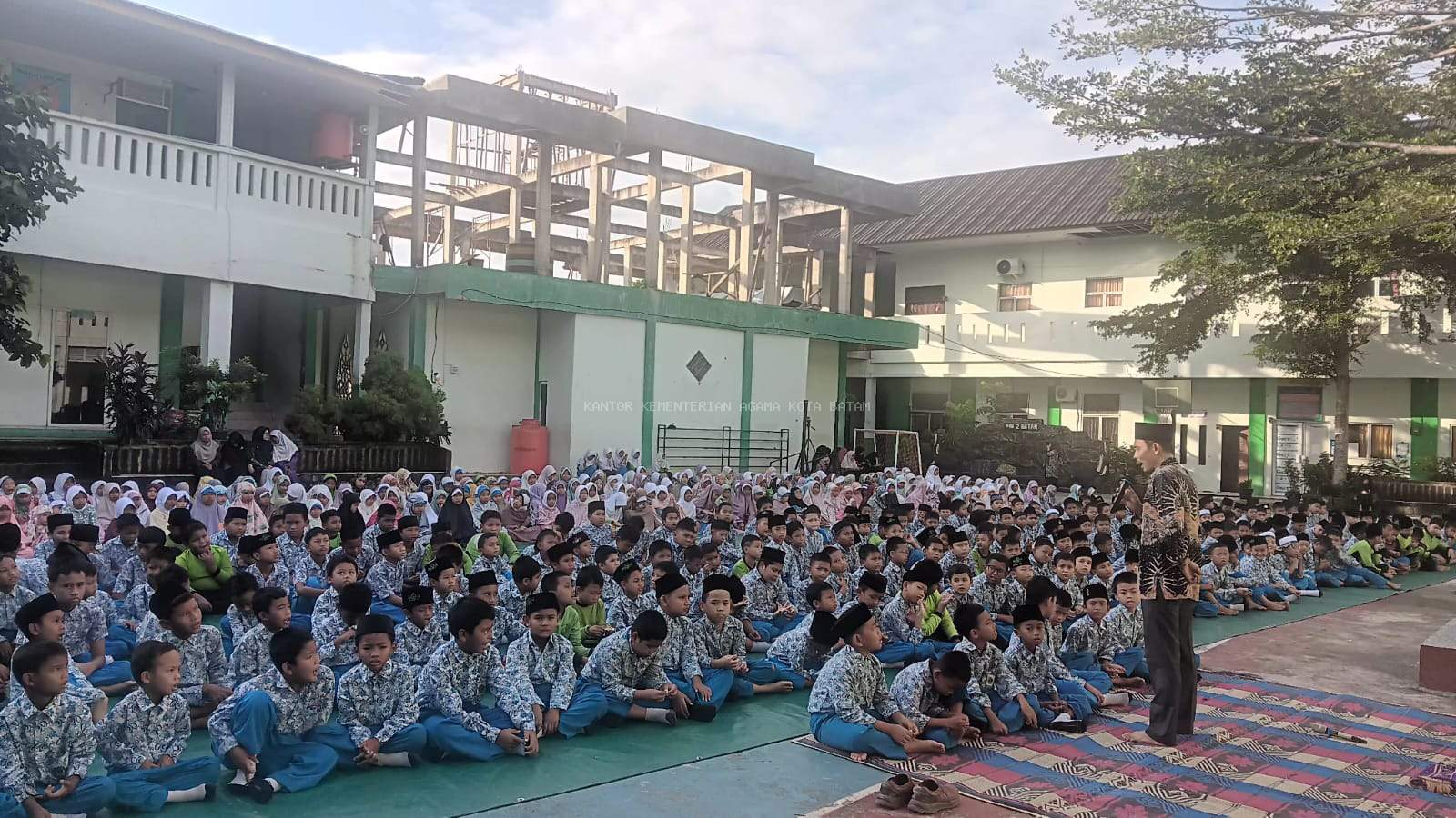 MIN 2 Batam Gelar Doa Bersama dan Tausiyah Sambut Tahun Baru Islam 1448 Hijriah