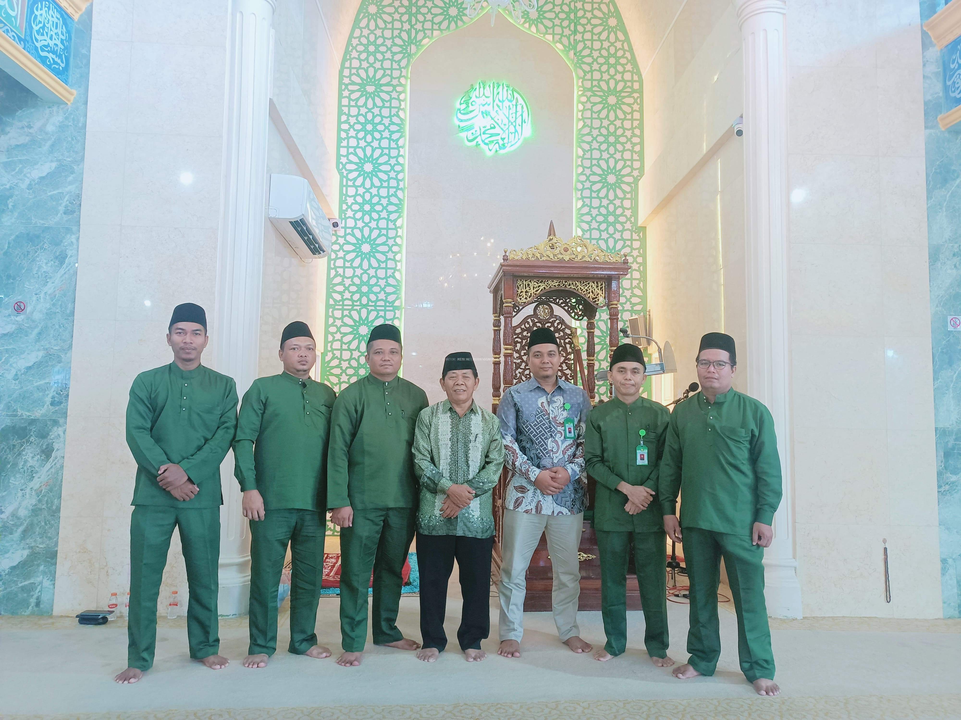 Penutupan MATSAMA MIS Al-Muttaqiin Tanjung Uma Batam Berlangsung Khidmat dengan Istighosah dan Doa Bersama