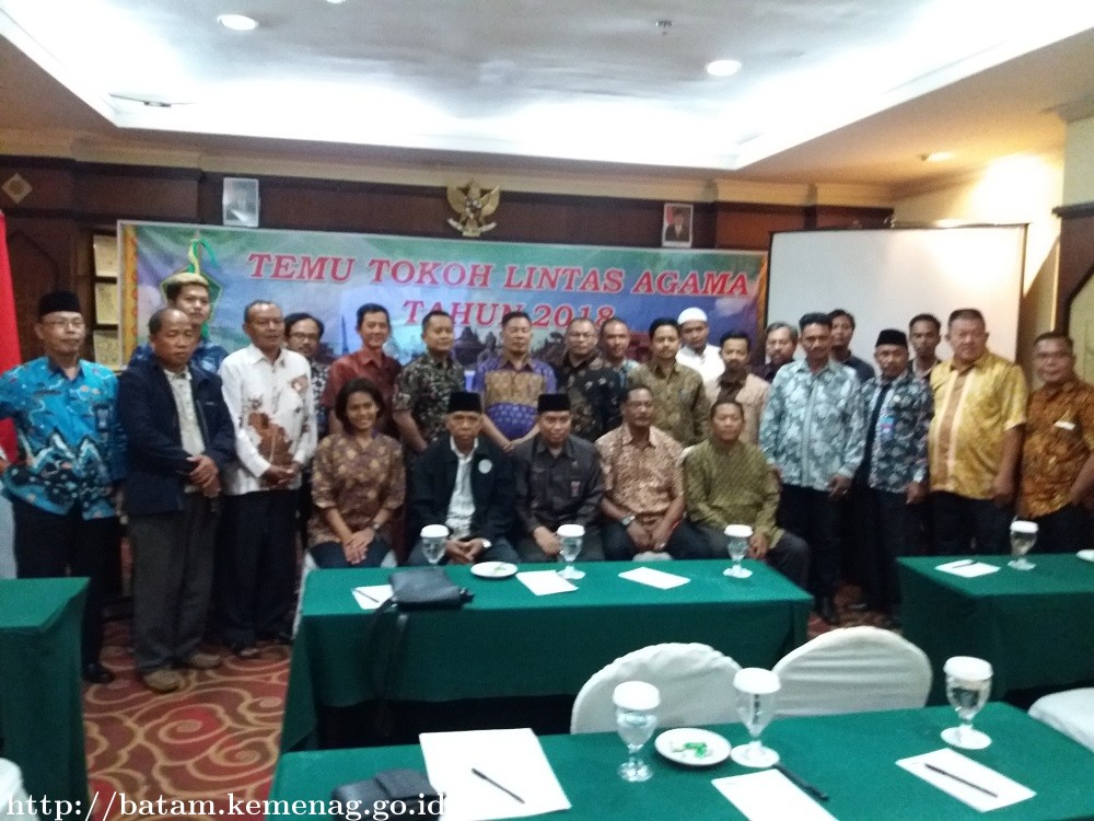 KANWIL KEMENAG KEPRI GELAR KEGIATAN TEMU TOKOH LINTAS AGAMA TAHUN 2018