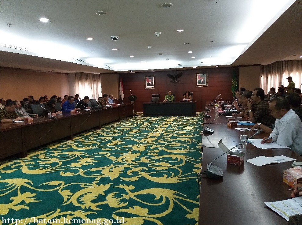 Dirjen Bimas Hindu Gelar Kegiatan Penyusunan Alokasi Anggaran 2019 Pusat, Daerah, dan Perguruan Tinggi Keagamaan Hindu Negeri di Jakarta