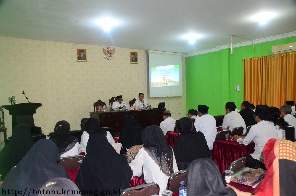 Inspektorat Jenderal Sampaikan 15 Larangan Penggunaan BOS