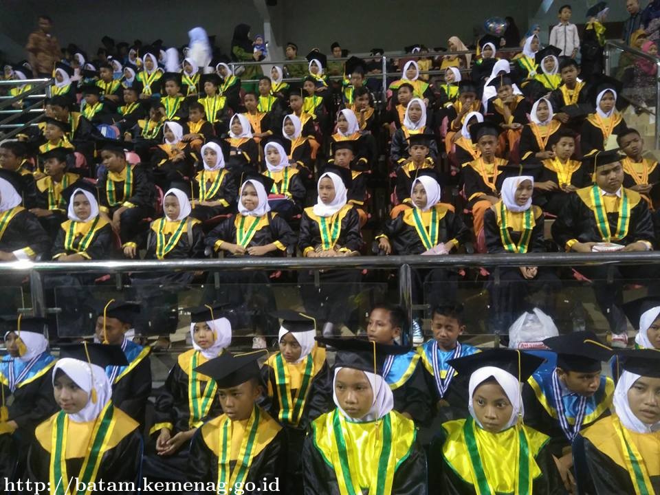 Batam Bandar Dunia Madani Santri Hebat Generasi Qur ani