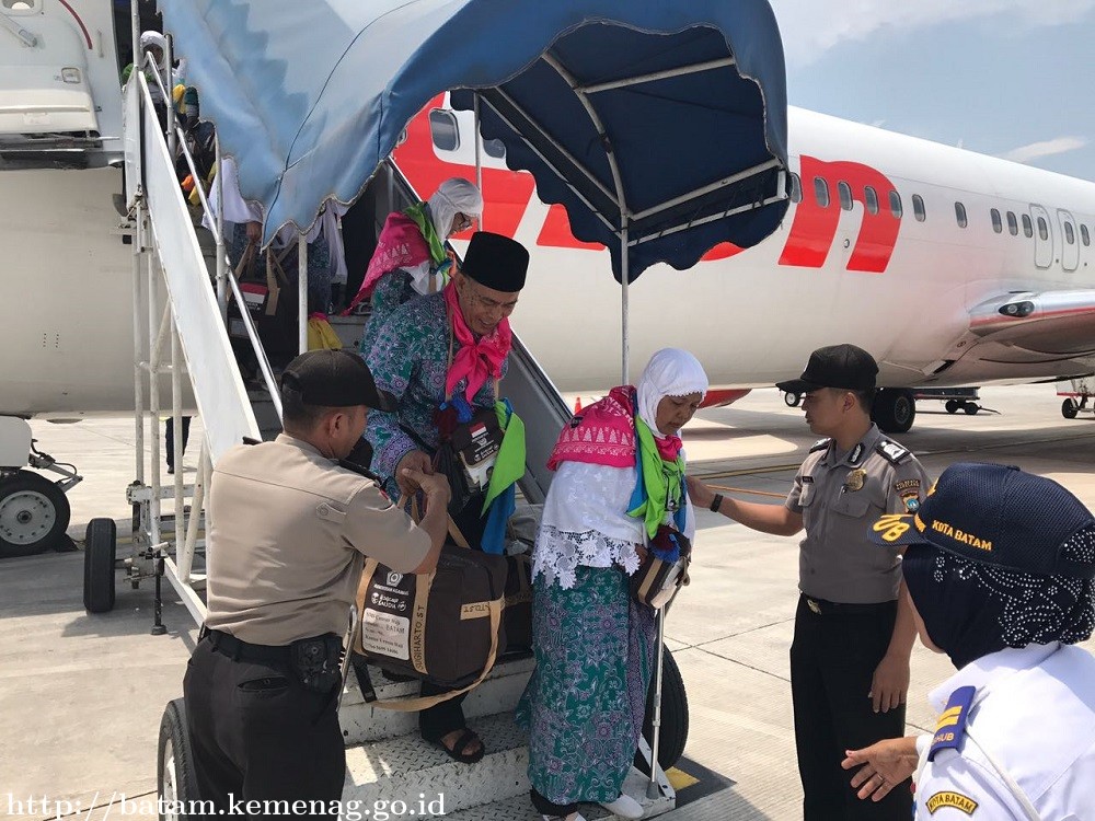 PPIH Embarkasi Haji Batam Bekerja Sesuai SOP