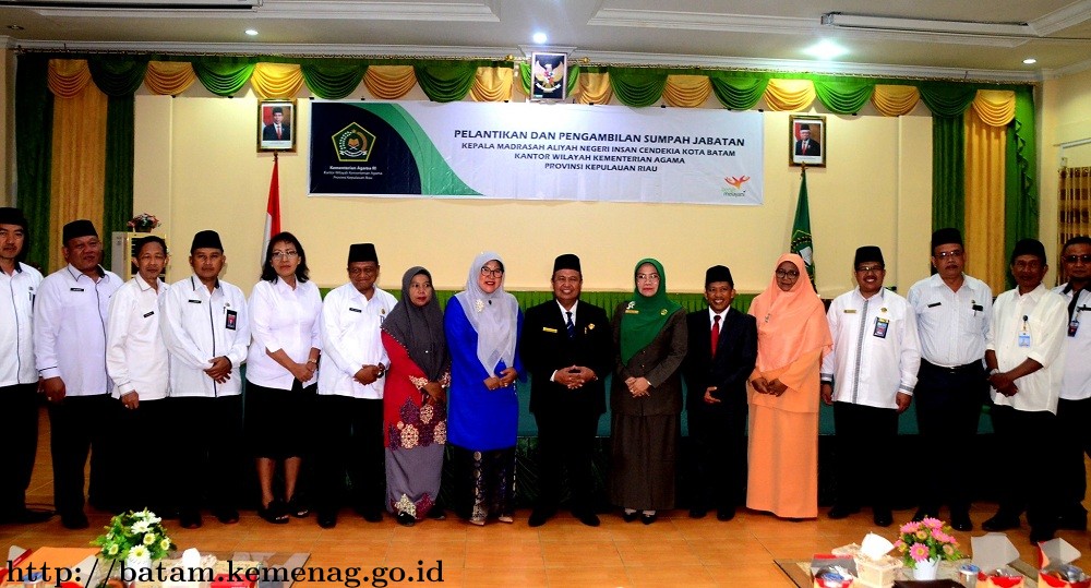 Kakankemenag Batam Hadiri Pelantikan Kepala Man IC Batam
