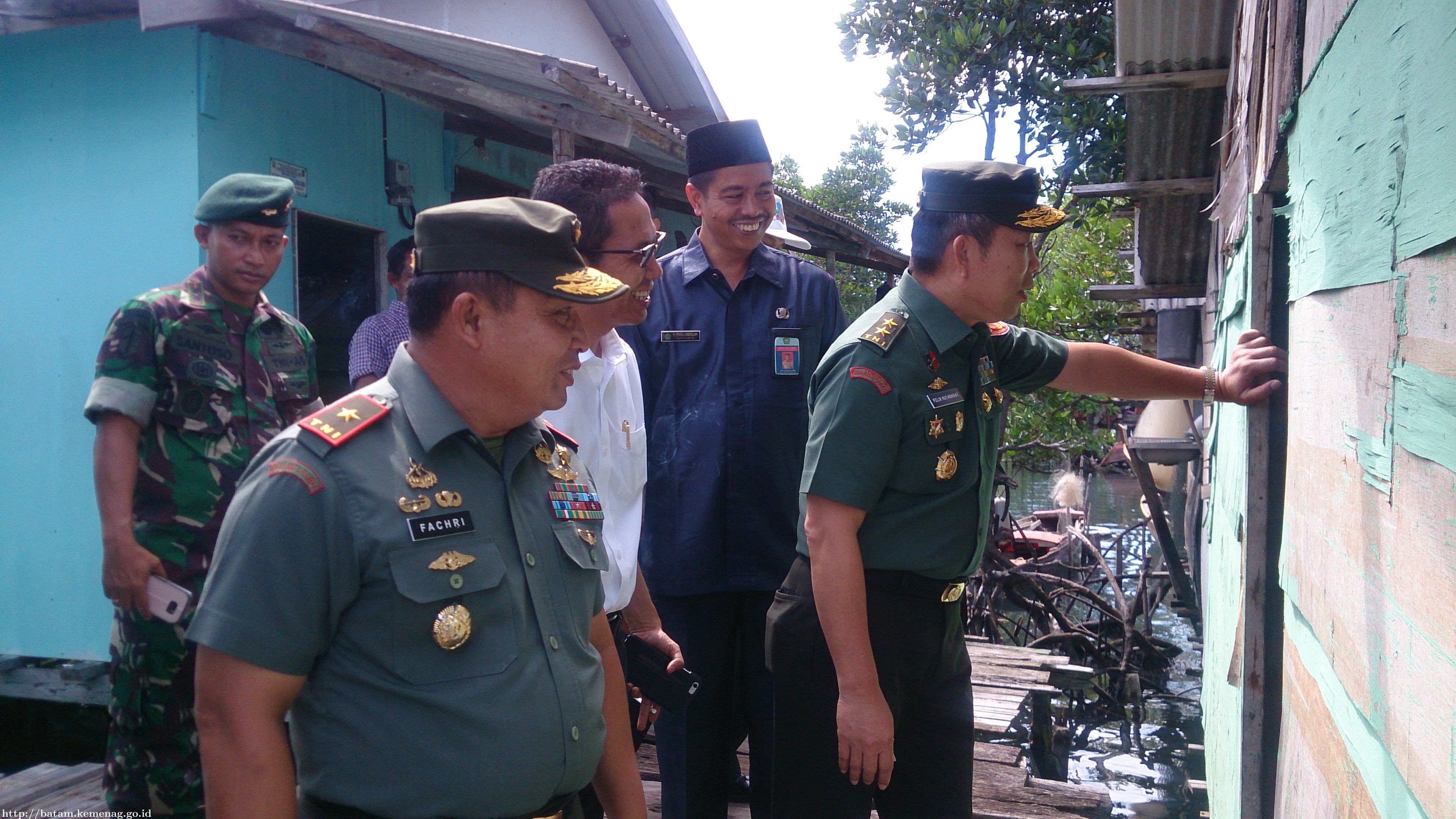 Kemenag Batam Dampingi Kepala Staf Ahli Kasad TNI ke Belakang Padang