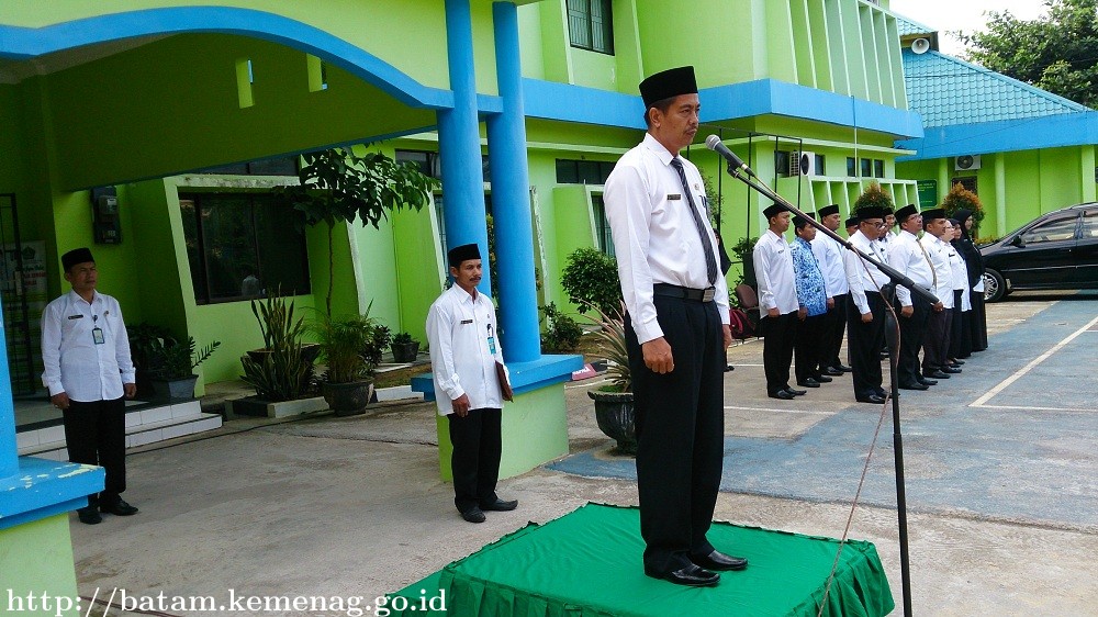 Sebagai Inspektur Upacara, Erizal Sampaikan Tiga Hal Penting