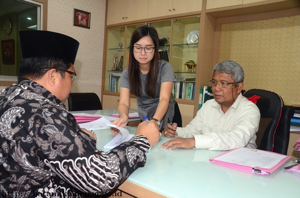 Zulkarnain Umar Tandatangani SKEP & SPJ Lahan