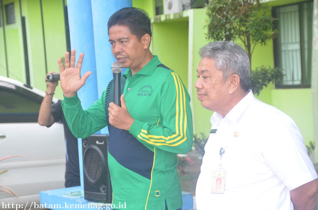 Pimpin Apel, Ini Pesan Erizal