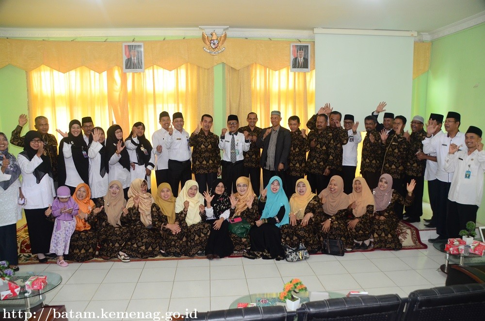 Rombongan Kemenag Payakumbuh Tinjau Pelayanan Haji dan Umroh di Kemenag Batam