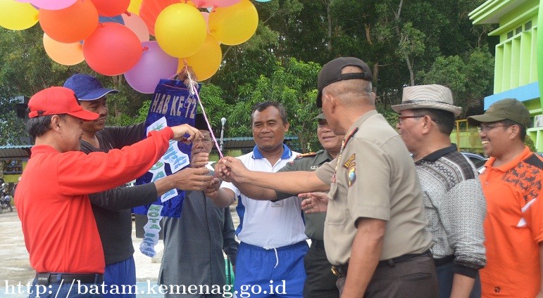 Kakankemenag Batam Buka Secara Resmi Turnamen HAB ke 72
