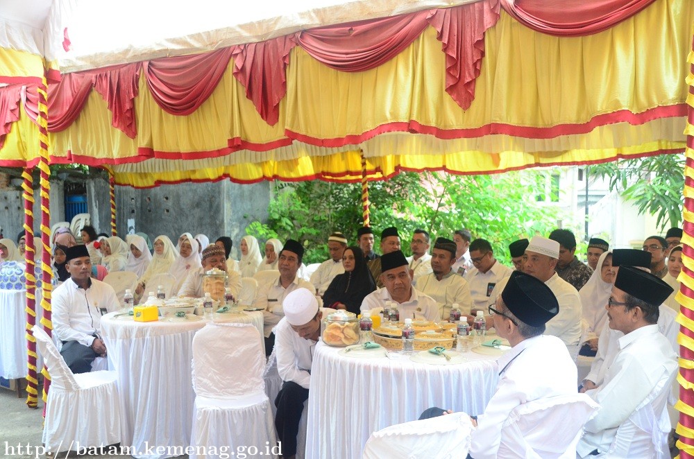 Jadikan Tugas Adalah Ibadah