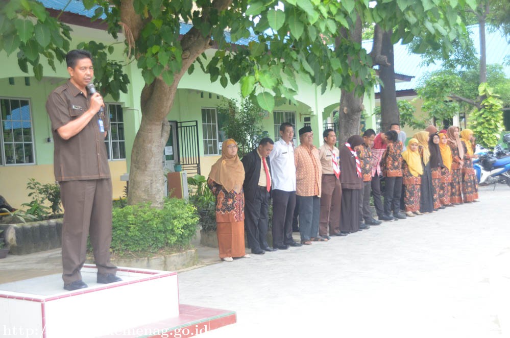 Erizal Tekankan Pentingnya Iman dan Ilmu