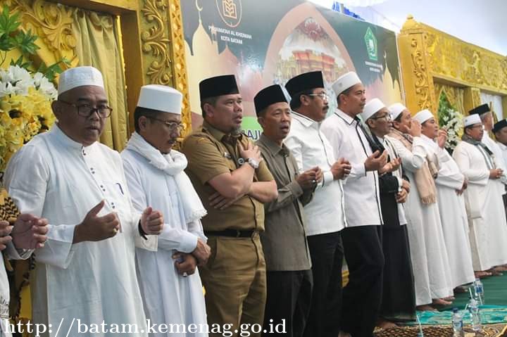 Kemenag Batam Tutup Akhir Tahun Dengan Dzikir dan Maulidurrasul