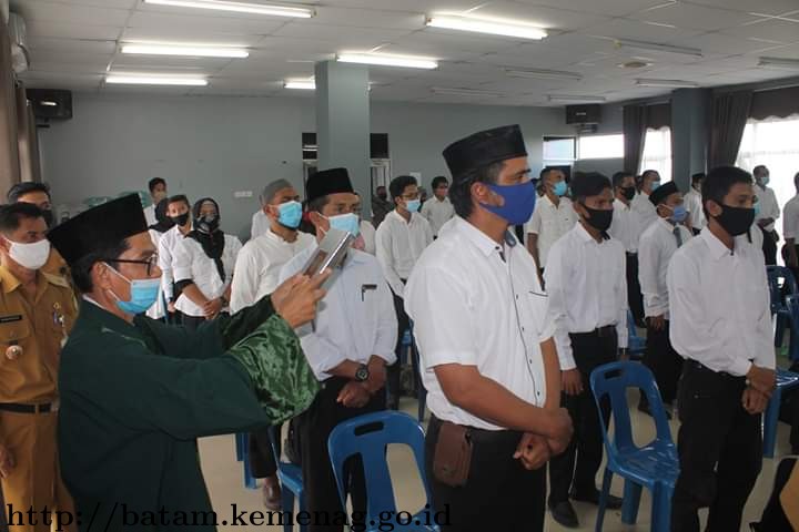 KPU Kota Batam Lantik PPS Tiga Kecamatan