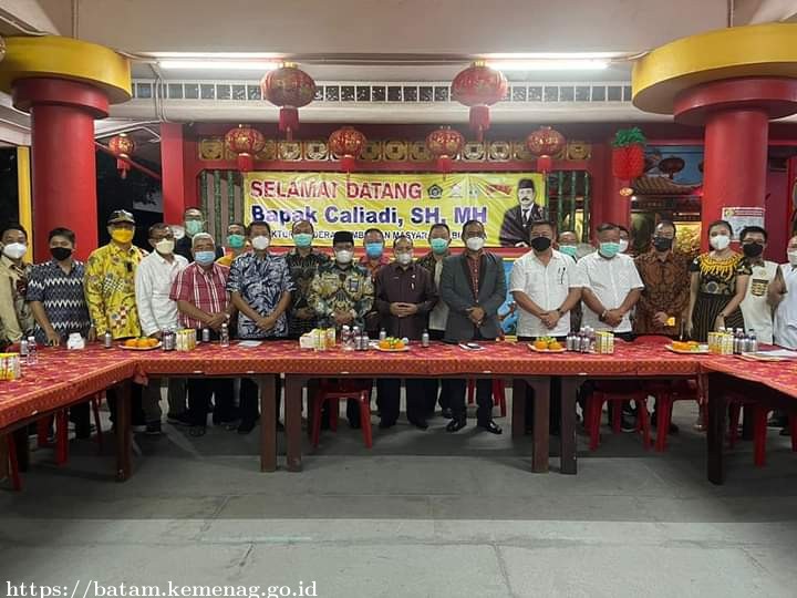 Kunjungi Batam, Dirjen Bimas Buddha Lakukan Dialog Kerukunan