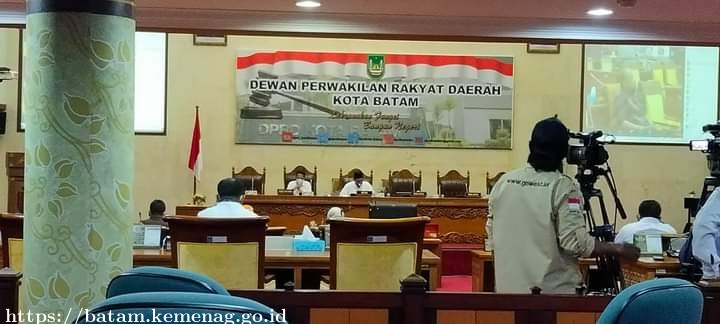 Kemenag Batam Hadiri Rapat Paripurna DPRD Kota Batam