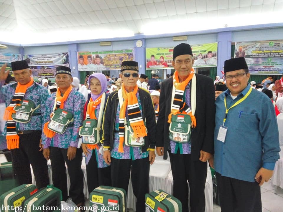 Pelepasan Jamaah Calon Haji Kloter 11 Embarkasi Batam