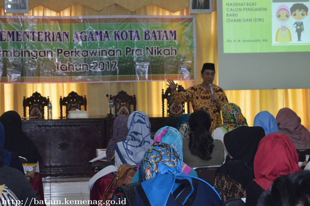 Kasi Bimas Islam Kemenag Batam Buka Bimbingan Perkawinan Pranikah Angkatan ke 4