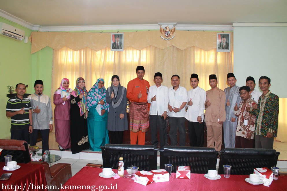 Institut Ahli Sunnah Wal Jamaah UTHM Malaysia Kunjungi Kemenag Batam