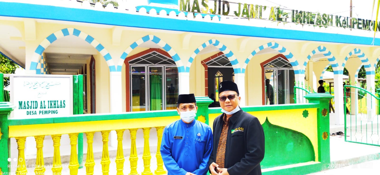 Kua Belakang Padang dan Remaja Masjid Gelar Sholat Gerhana Bulan di 8 Pulau.