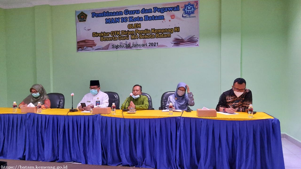 Sambut Kedatangan Tim Audit Irjen, Kakankemenag Batam Beri Arahan dan Pembinaan di MAN IC Batam