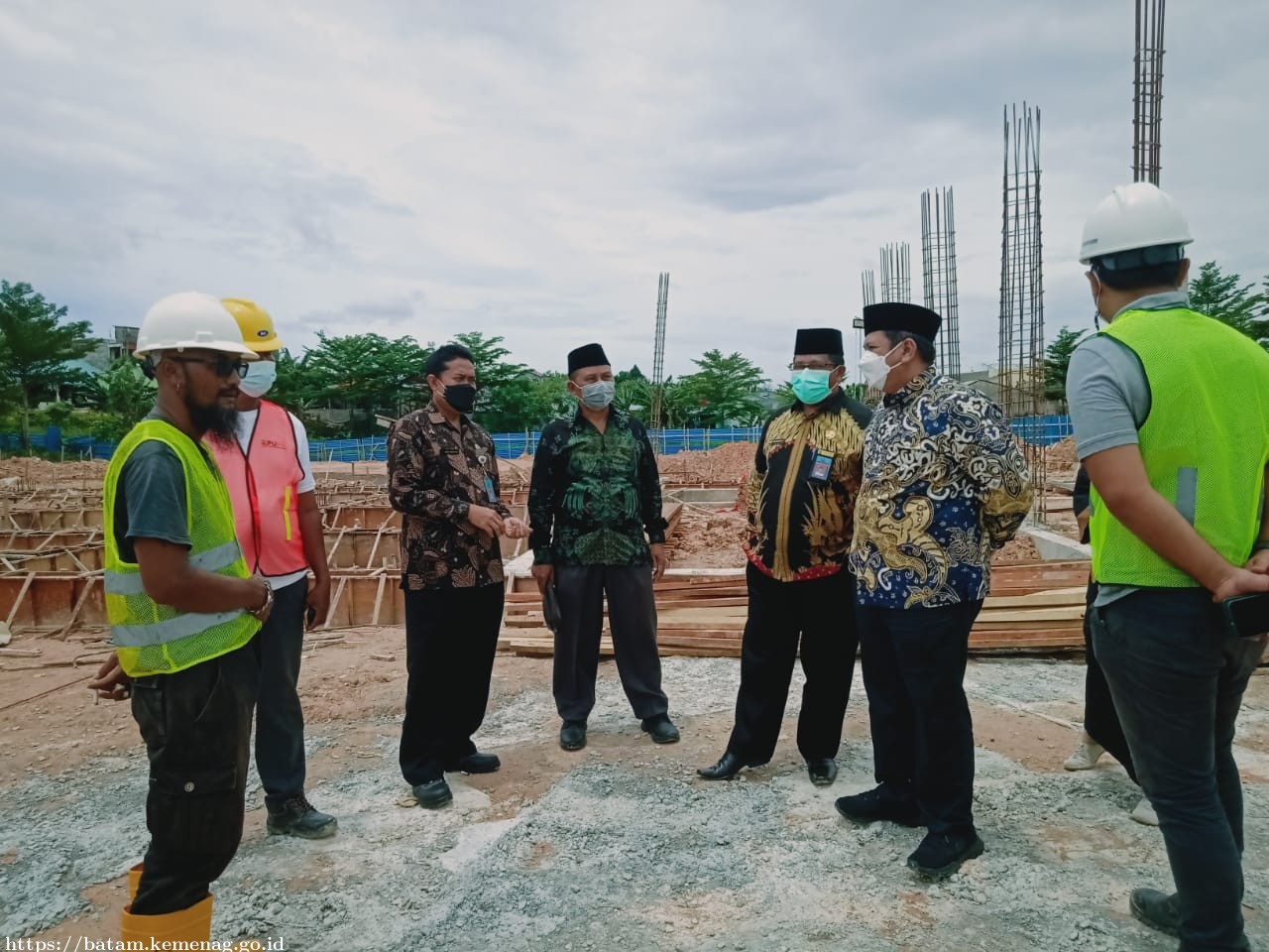 Kakanwil Tinjau Sejumlah Proyek SBSN di Batam