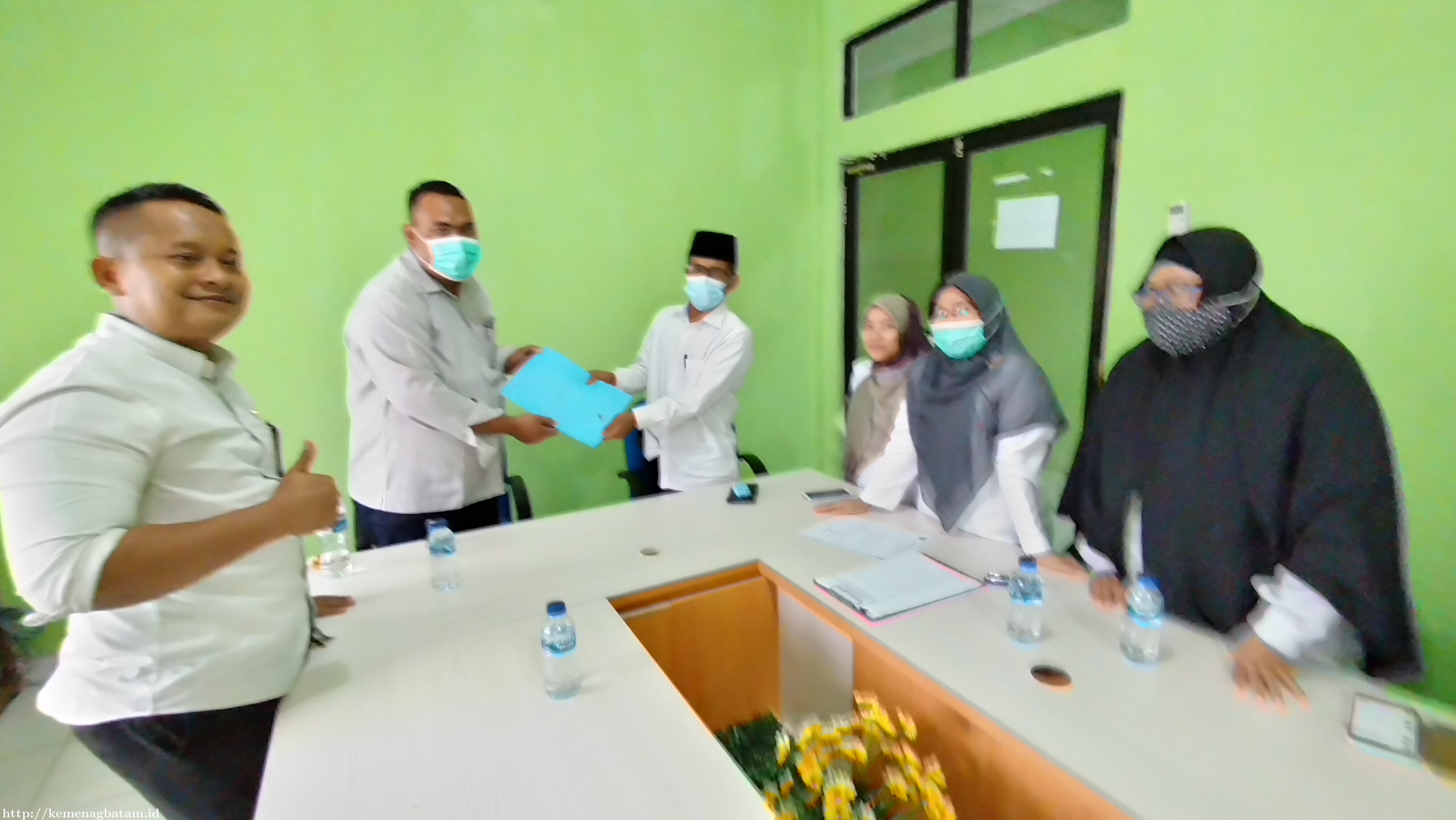 Penandatanganan Kontrak Pekerjaan Jasa Konsultansi Gedung Balai Nikah dan Manasik Haji KUA Bengkong