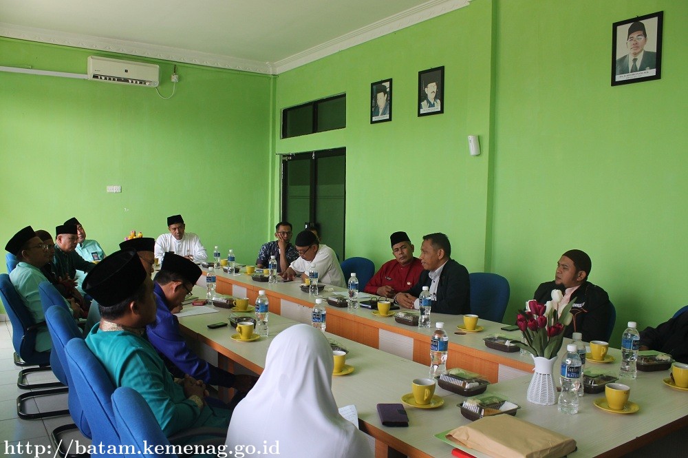 Kemenag Bentuk Forum Zakat Batam