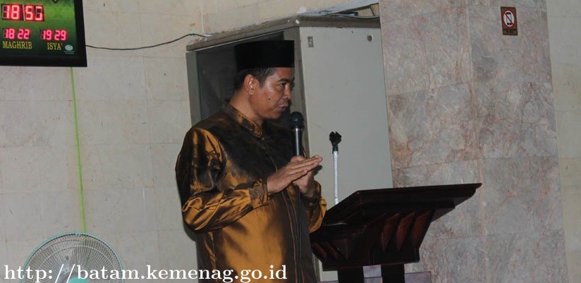Mari Perbanyak Baca Alquran