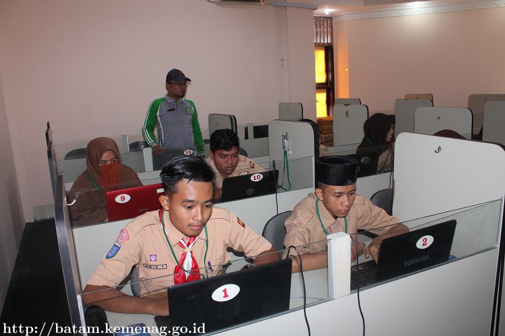 Pelaksanaan UAMBK di MA Quran Center Berjalan Lancar