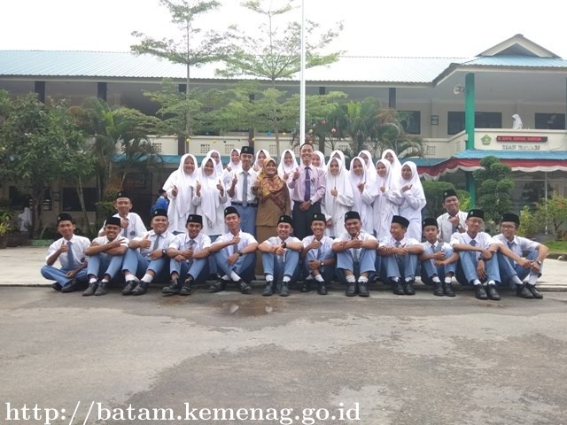 OSIS MAN Batam Ganti Kepengurusan