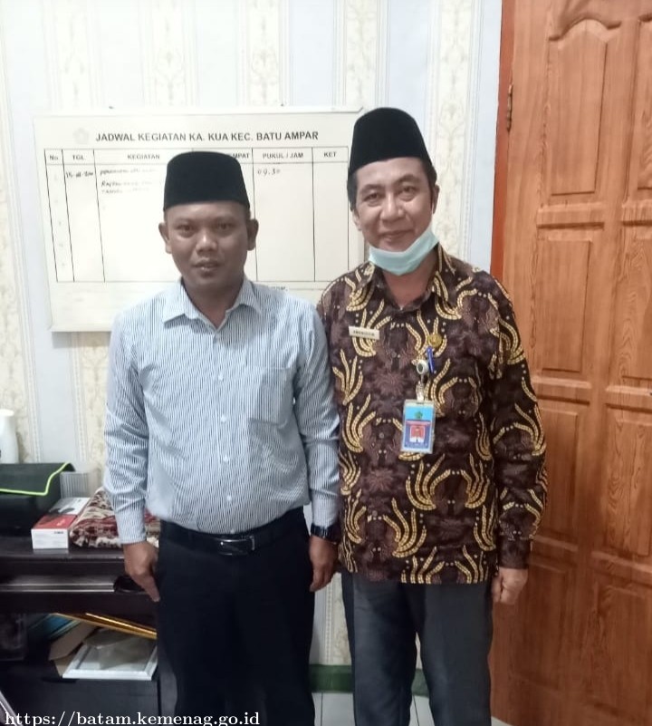 Kemenag Batam Lakukan Sosialisasi Manasik Haji Sepanjang Tahun dan Penyerahan Brosur Haji