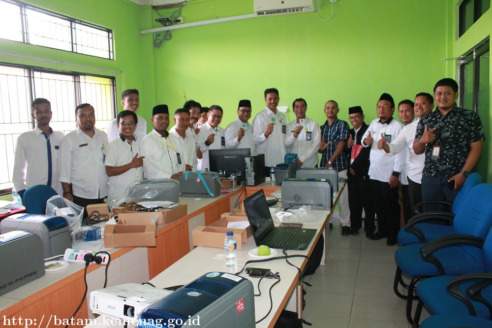 Secara Bertahap Mulai Bulan Ini Kemenag Batam Terapkan Kartu Nikah