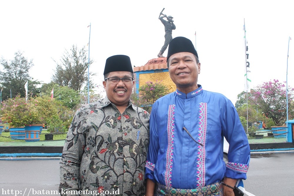 Kakankemenag Batam Hadiri Pawai Taaruf STQH VIII di Bintan
