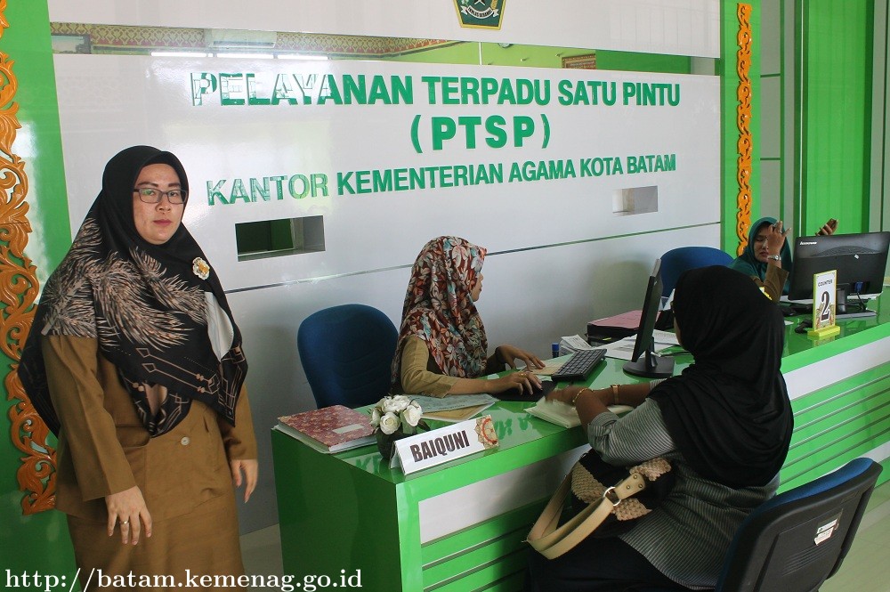 Magdalena Silfia : Pelayanan Prima Adalah Komitmen Kami